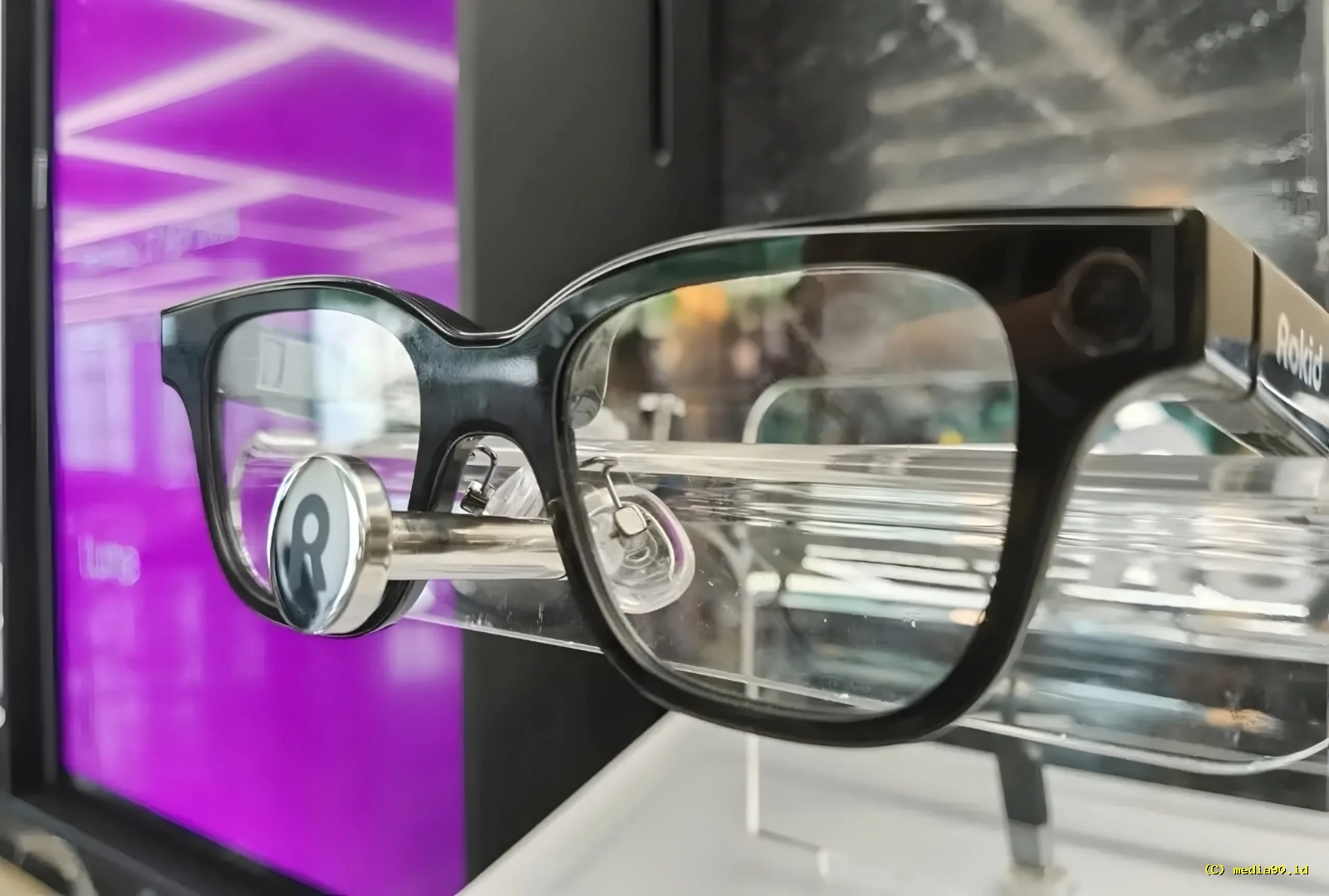 Deretan Fitur Unggulan Rokid AI Glasses yang Perlu Diketahui
