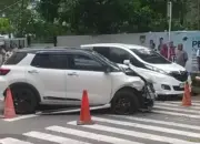 Detik-Detik Maut di Cipinang Indah, Mobil Diduga Hilang Kendali Tewaskan Pengendara Motor dan Terguling