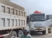 Truk Tambang Adu Banteng di Bojonegara, Benturan Keras di Kampung Nyamuk Bikin Kabin Ringsek Parah
