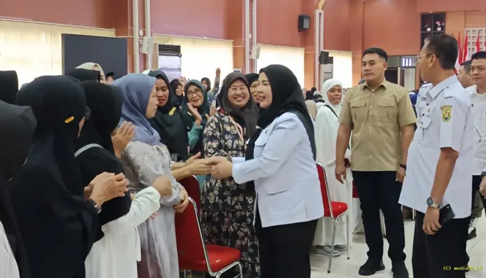 Lepas 580 Jamaah Umrah, Eva Dwiana Titip Doa untuk Kemajuan Kota Bandar Lampung