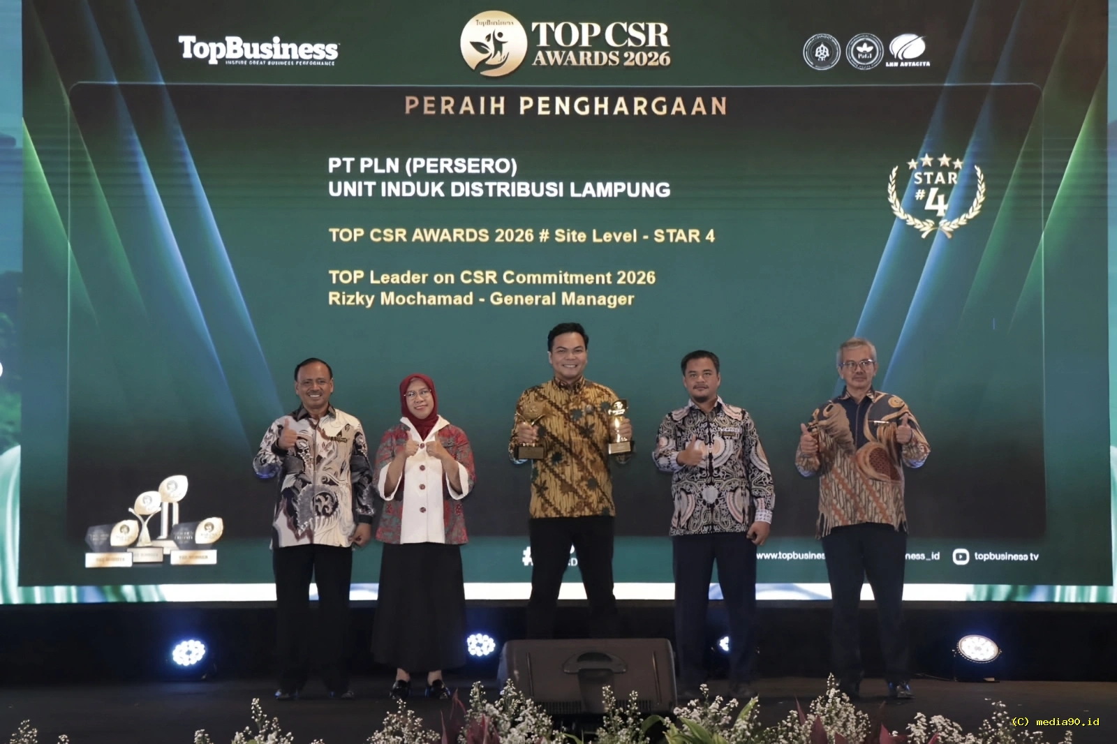 GM PLN UID Lampung Raih Penghargaan TOP Leader on CSR Commitment di TOP CSR Awards 2026