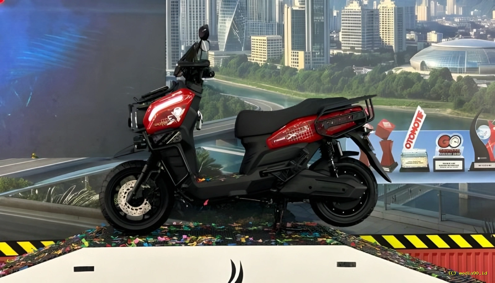 Indomobil eMotor Tyranno X Facelift Hadir, Baterai Lebih Besar dan Jarak Tempuh Lebih Jauh