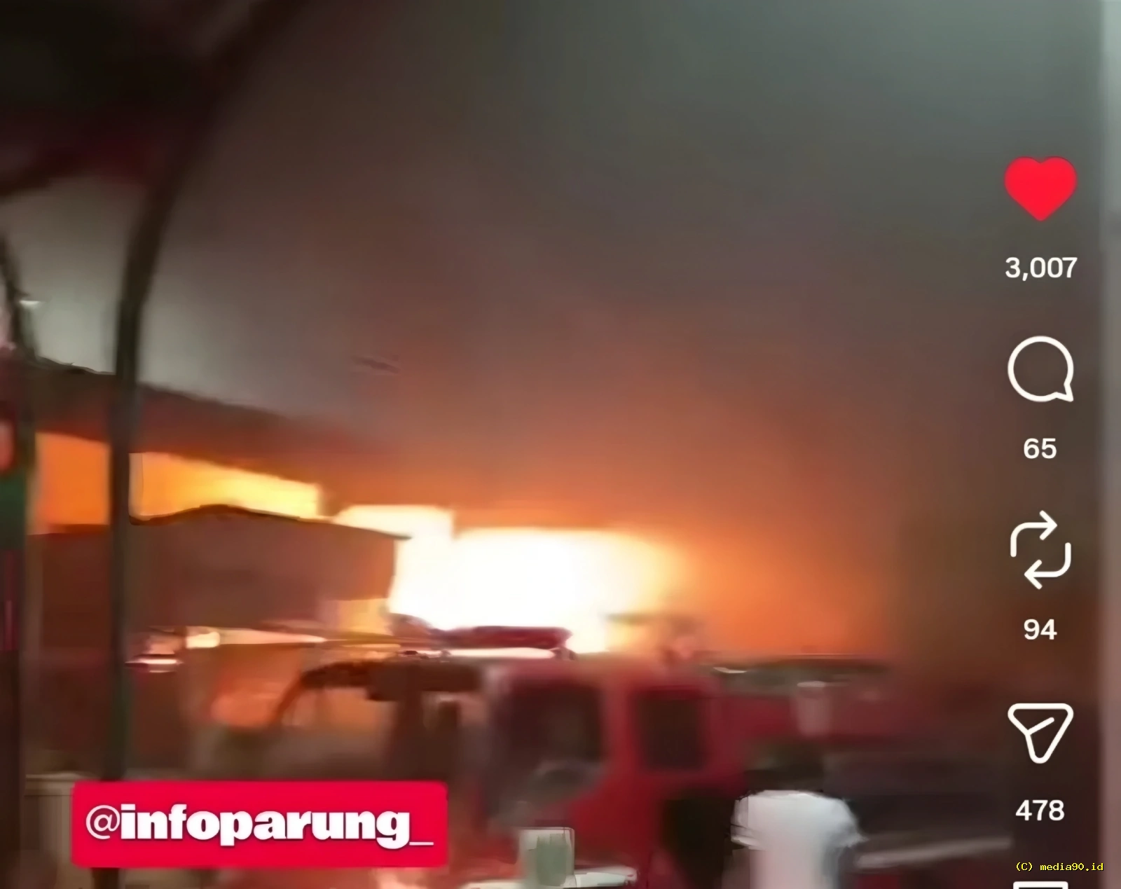 Kebakaran Pasar Parung Malam Hari, Kios Frozen Food Ludes Dilalap Api Gegerkan Warga
