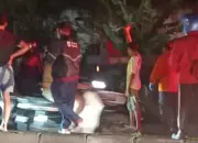 Honda Beat Tabrak Truk Parkir di Jalan Raya Lawang, Satu Penumpang Tewas di Lokasi
