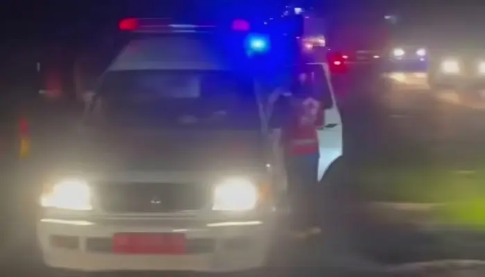 Tragis! Tiga Pengendara Motor Tewas Usai Tertemper Kereta Api di Karanganyar