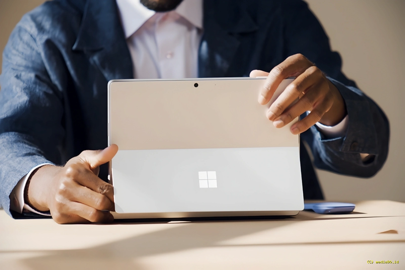 Microsoft Resmi Luncurkan Surface Laptop 8 dan Surface Pro 12 Simak Harga serta Speknya
