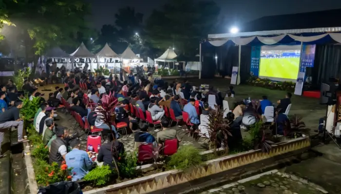Nobar Piala Dunia Pemprov Lampung Berlangsung Meriah, Warga Antusias dan UMKM Ikut Bergeliat