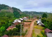PLN Lampung Alirkan Listrik ke Tujuh Desa, Rasio Desa Berlistrik Terus Meningkat