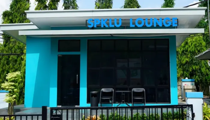 PLN Lampung Perkuat Infrastruktur Kendaraan Listrik dengan Penambahan SPKLU dan SPKLU Lounge