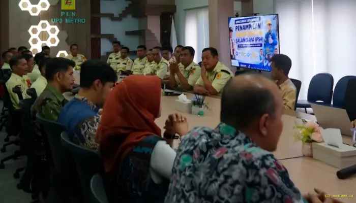 PLN UP3 Metro Tingkatkan Kompetensi Satpam Lewat Refreshment PS4 dan Literasi Digital PLN Mobile