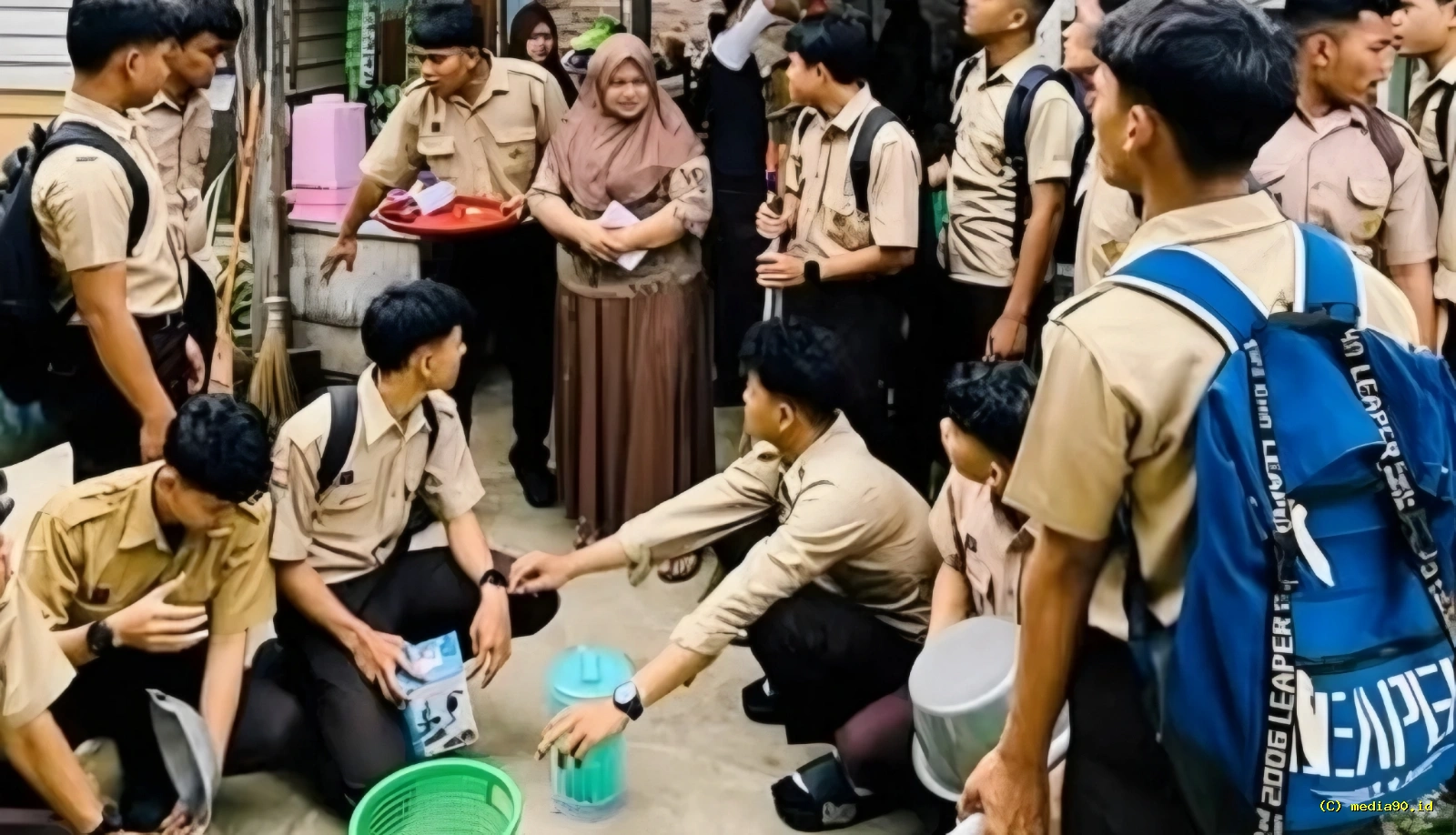 Penuh Makna! Momen Perpisahan Siswa MAN Asahan dengan Ibu Kantin Bikin Netizen Terharu
