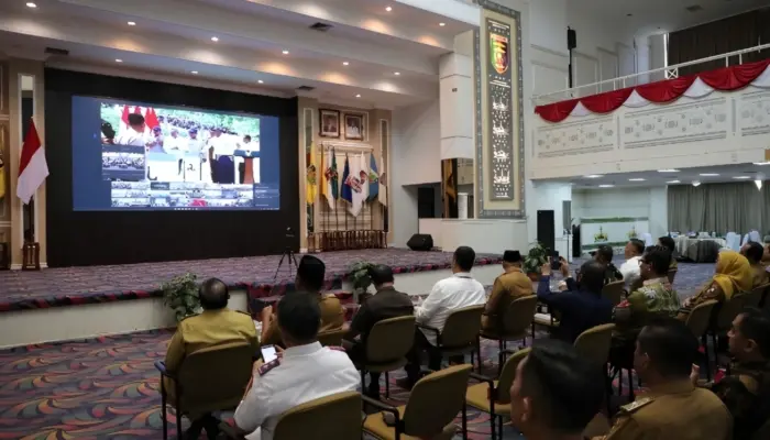 Presiden Prabowo Resmikan 7 Jalan Inpres di Lampung, Gubernur Mirza Harap Program Diperluas