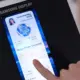 Samsung Pamer Layar Masa Depan yang Bisa Ukur Detak Jantung dan Tekanan Darah