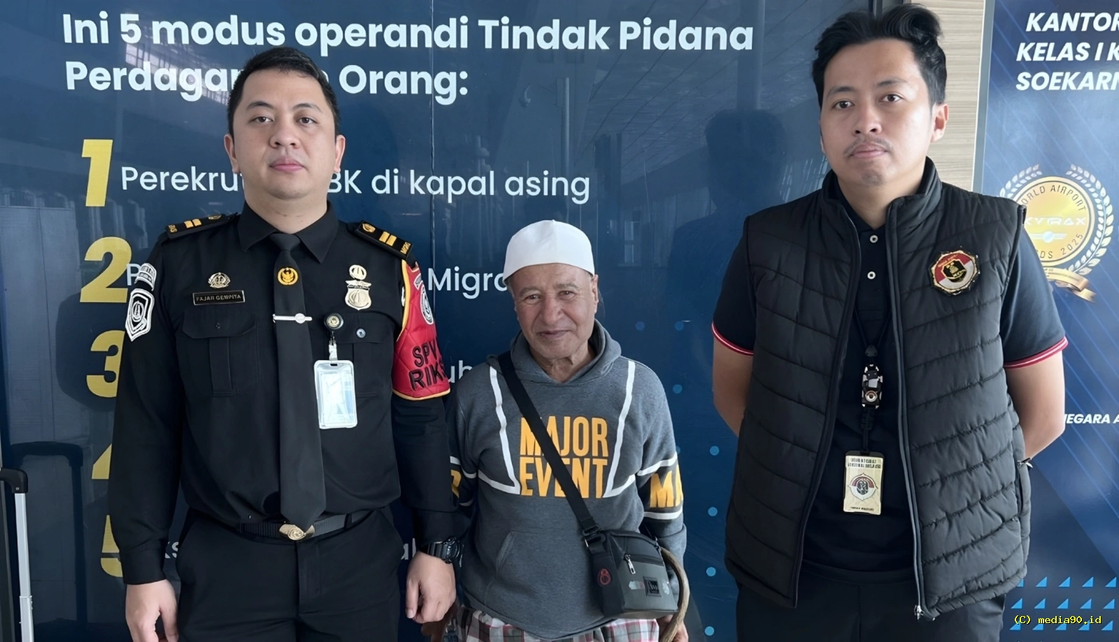WNA Asal Yaman Dideportasi Imigrasi Bandar Lampung Setelah Overstay Selama 66 Hari