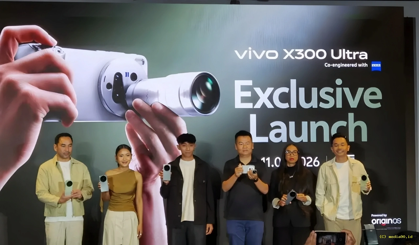 vivo X300 Ultra Resmi Hadir di Indonesia Usung Mobile Cinematography dan 4K 120 FPS di Semua Sensor