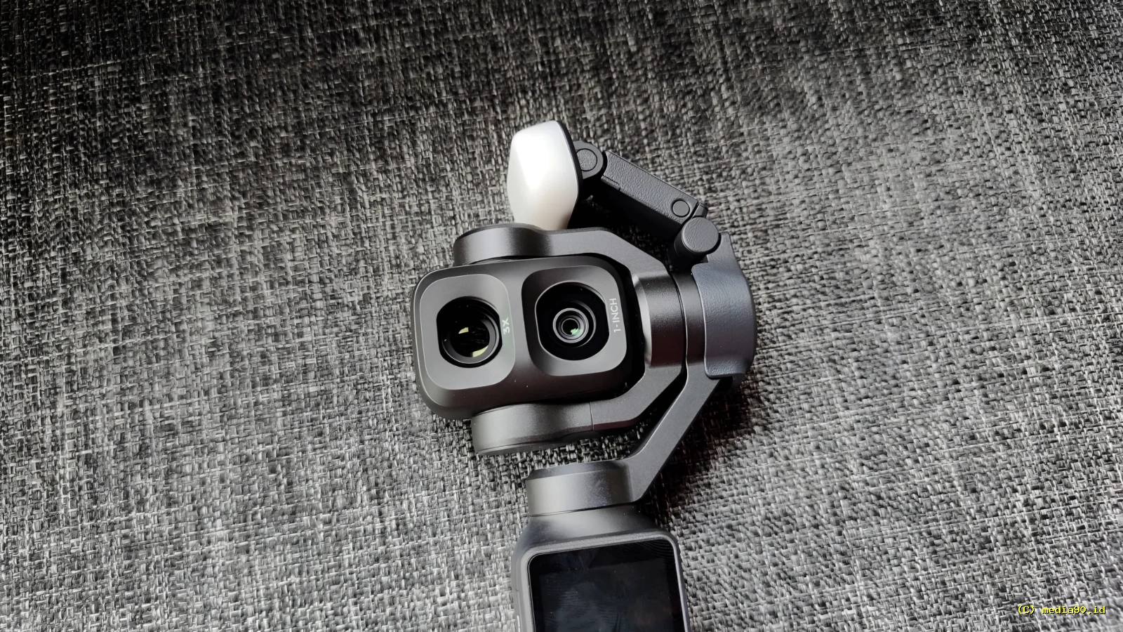 DJI Osmo Pocket 4P Tawarkan Dua Paket Combo, Cocok untuk Vlogger hingga Kreator Konten