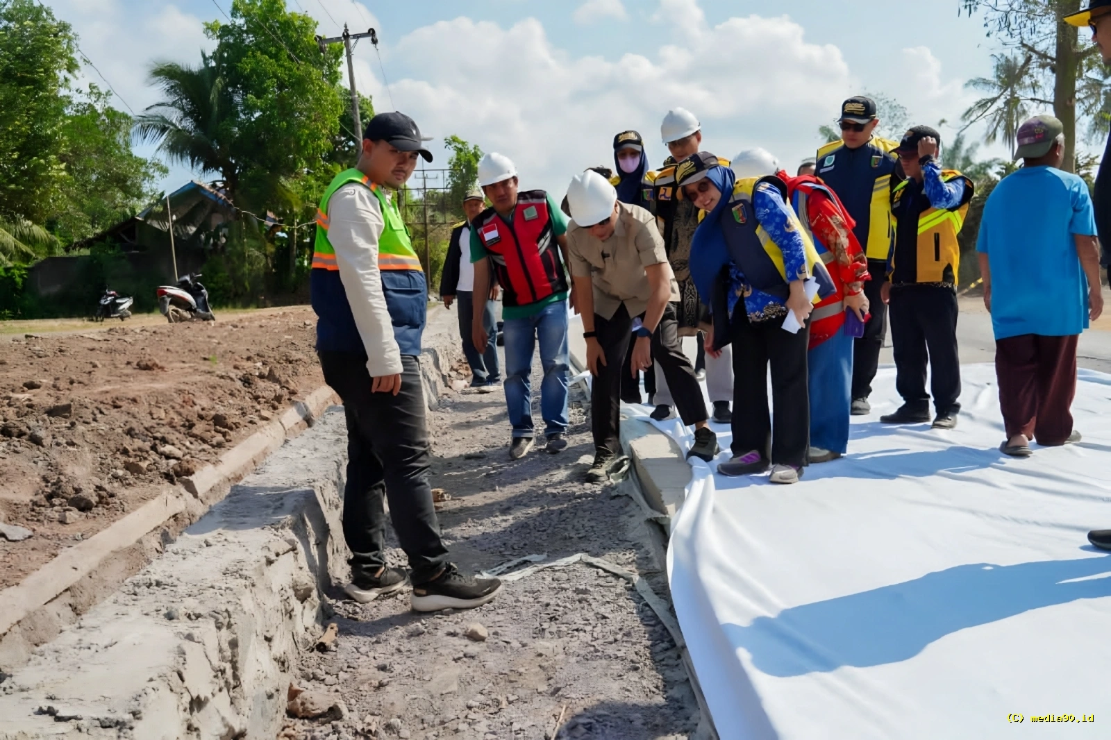 Gubernur Lampung Pastikan Perbaikan Jalan Gunung Sugih–Kota Gajah Berkualitas dan Berumur Panjang