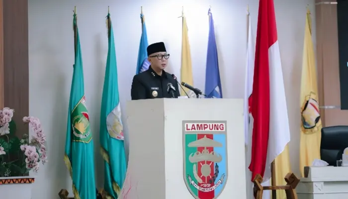 Gubernur Mirza Jawab Pandangan Fraksi DPRD Lampung Soal Raperda Pertanggungjawaban APBD 2025
