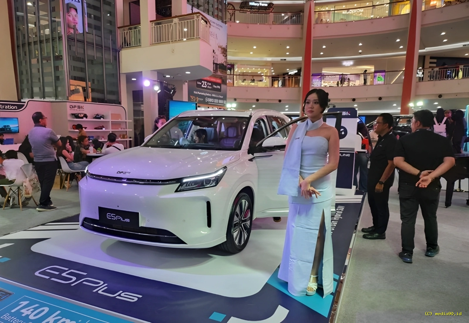 Ini Alasan DFSK E5 Plus Mengusung Konsep NICE pada SUV PHEV Terbarunya
