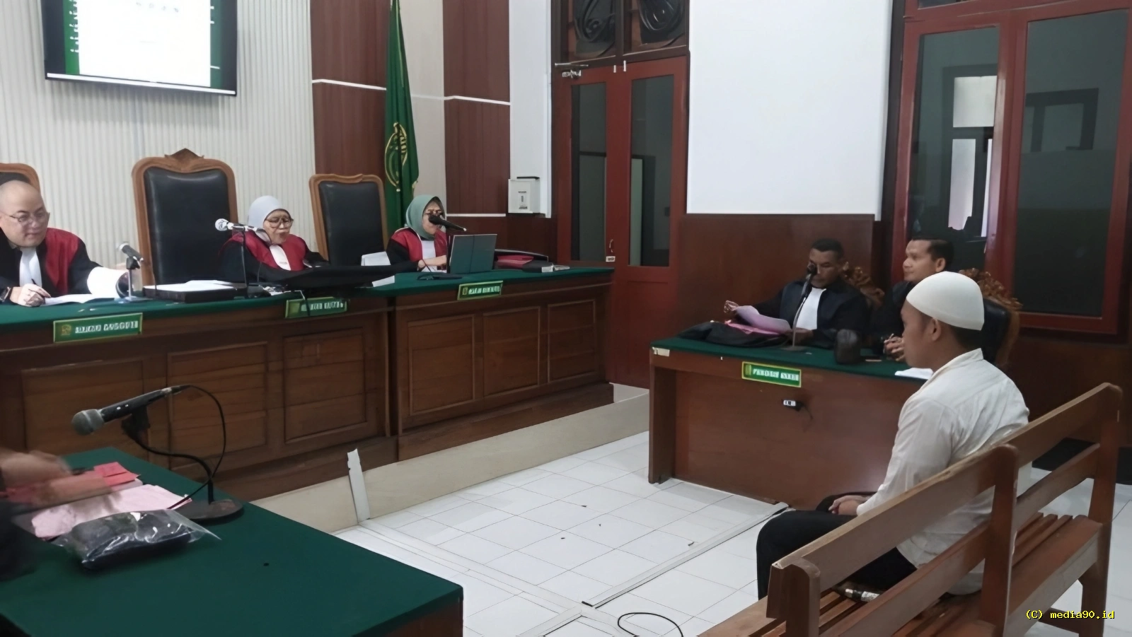 Kasus Pencurian di Surabaya Terdakwa Rusak Jok Motor lalu Gasak Tas Berisi Rp5 Ribu