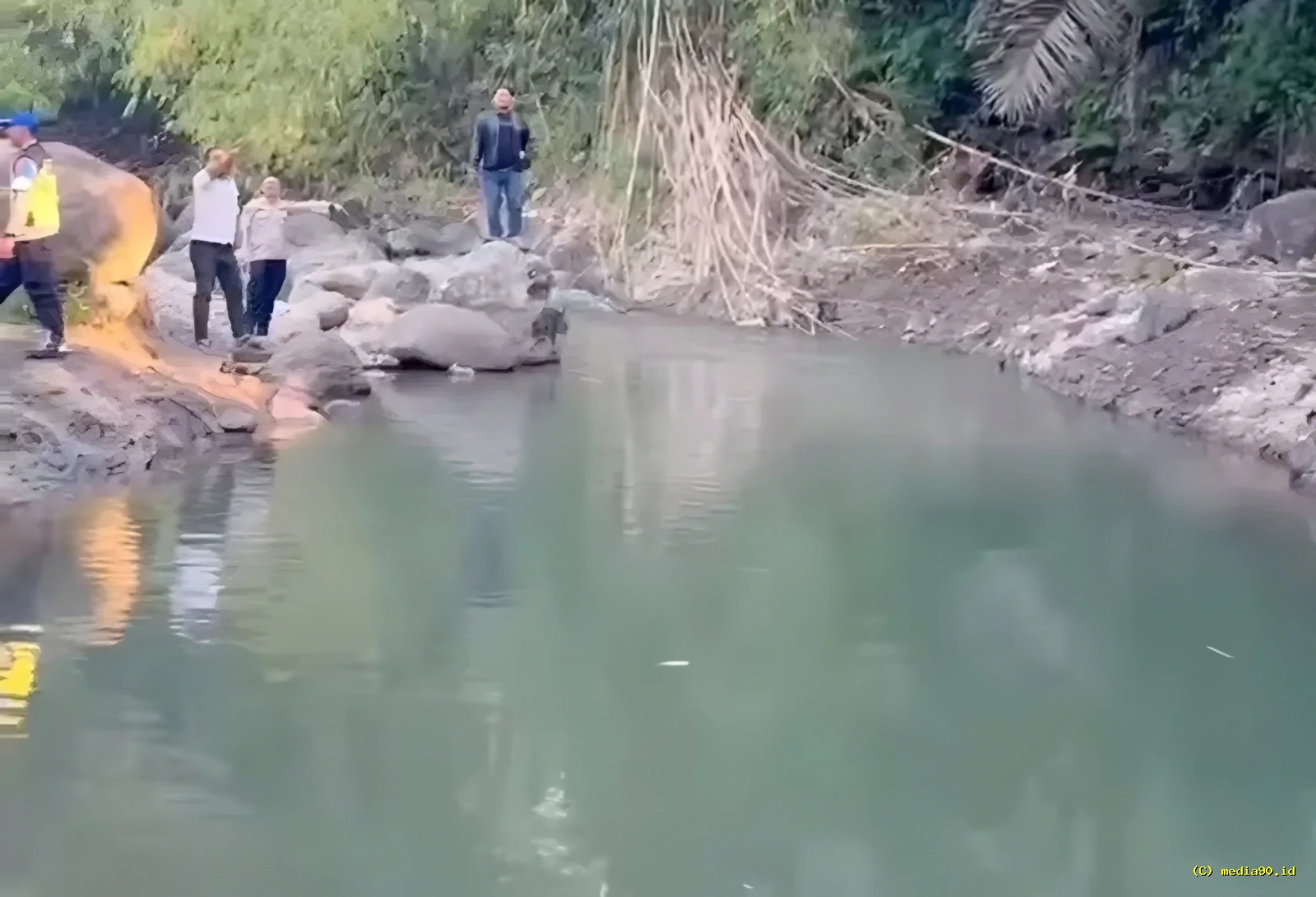 Mandi di Sungai Lojahan Bandar Berujung Tragis, Bocah 12 Tahun Ditemukan Meninggal