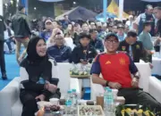 Ribuan Warga Padati Tugu Adipura untuk Nobar Final Piala Dunia 2026