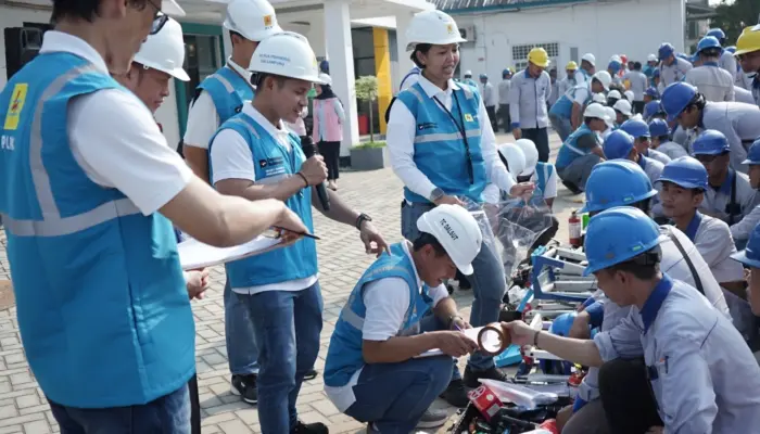 PLN UID Lampung Pastikan Kesiapan Tim P2TL Lewat Apel Pasukan dan Peralatan di Kotabumi