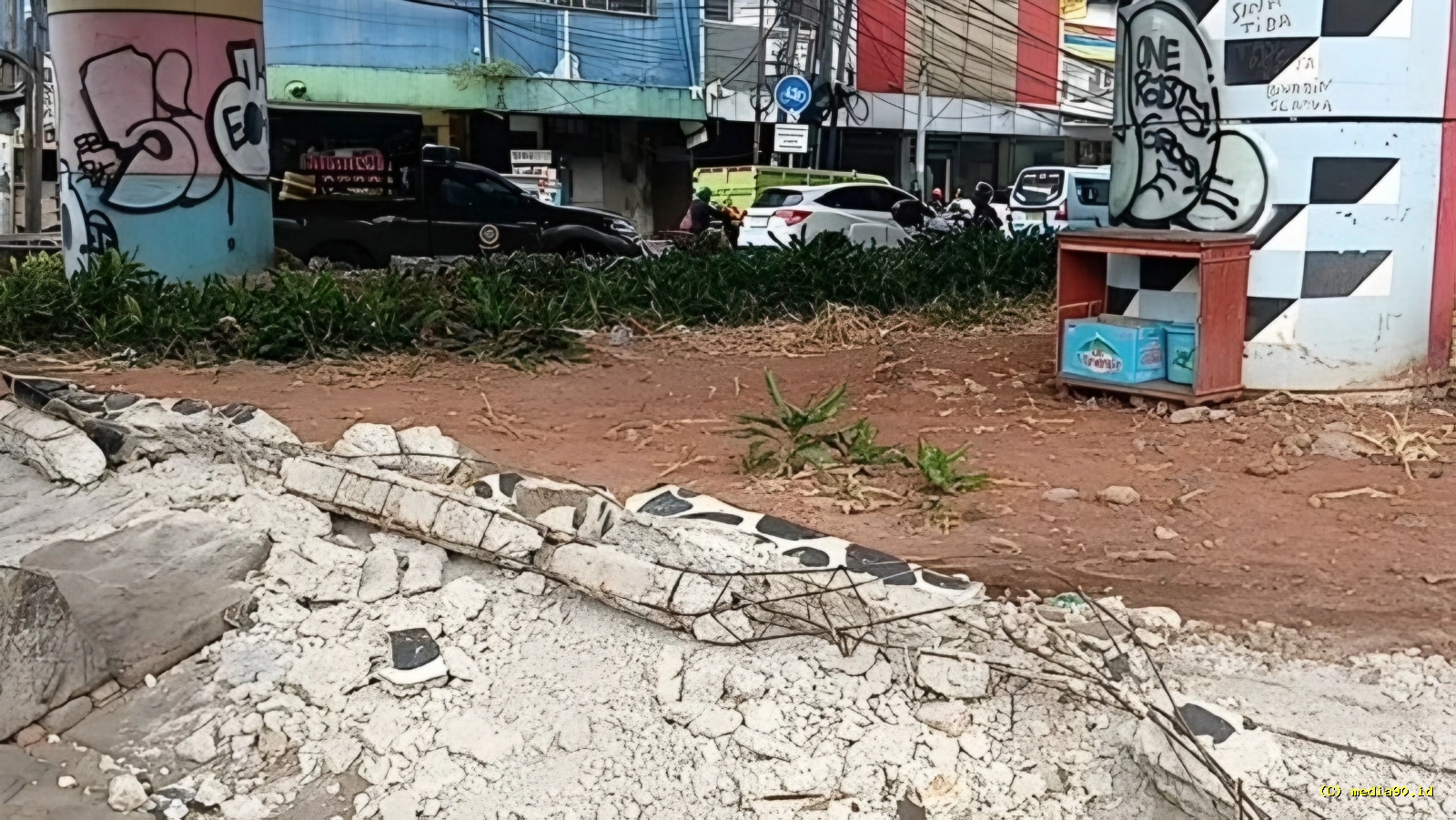 Polisi Tangkap Satu Pelaku Pencurian Pagar Taman Flyover Kampung Melayu