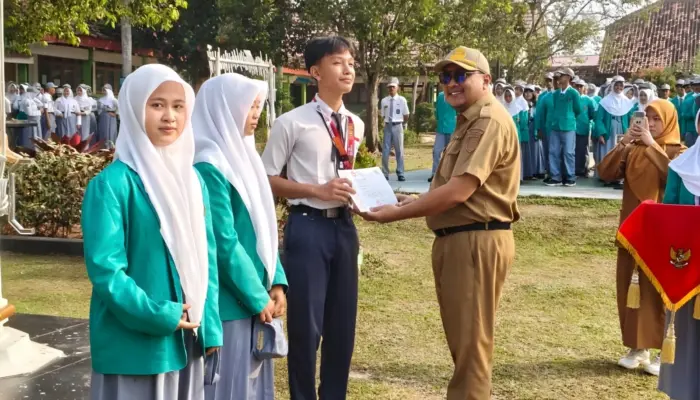 Sambut Tahun Ajaran Baru, SMAN 1 Tanjung Bintang Gelar MPLS Ramah dan Edukatif