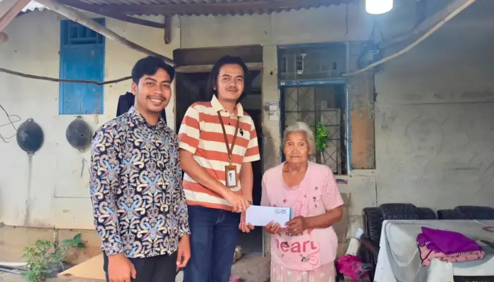 YBM PLN ULP Menggala Salurkan Bantuan Kemanusiaan bagi Warga Kurang Mampu