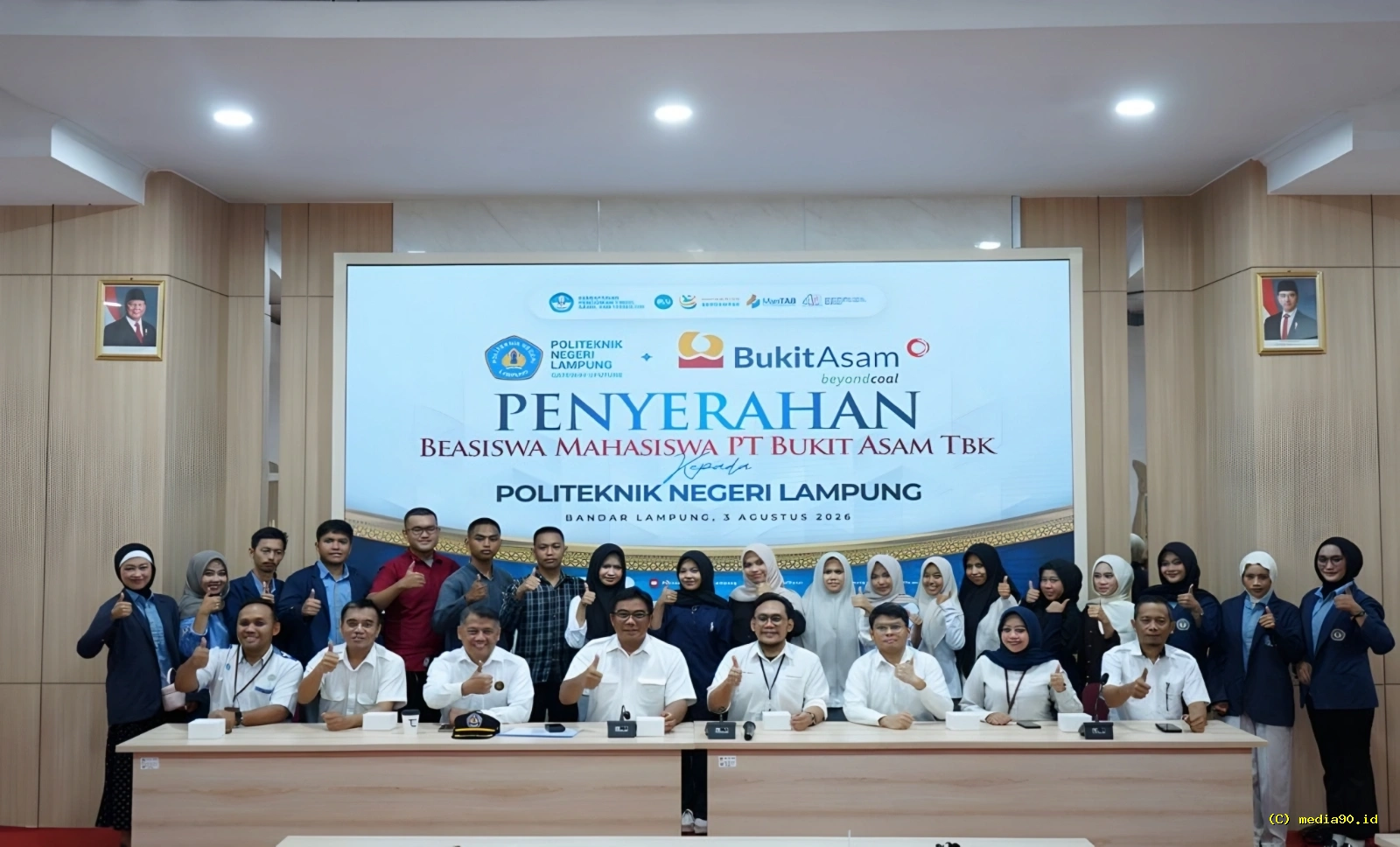 Dukung Pendidikan, PT Bukit Asam Beri Beasiswa Penuh bagi 15 Mahasiswa Polinela