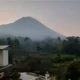 Aktivitas Vulkanik Merapi Meningkat, Guguran Lava Teramati hingga 2 Kilometer