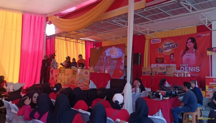 Dapur Alfamart Hadir di Bandar Lampung, Warga Diajak Olahraga hingga Belajar Memasak