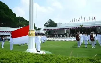 Tiket Upacara HUT RI Diserbu, 128 Ribu Orang Mendaftar Termasuk dari Luar Negeri 3 Antusias Tinggi 128 Ribu Pendaftar Serbu Tiket Upacara HUT RI pada Hari Pertama