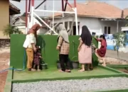 Bantu Warga Dapatkan Air Bersih, Babinsa Bangun Sumur Bor 54 Meter di Kotabumi