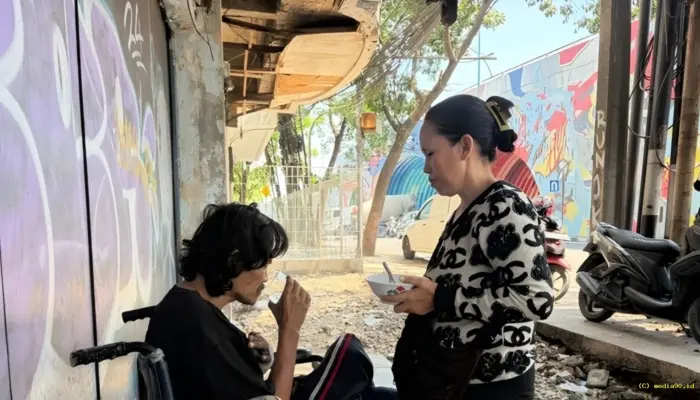 Bantuan Kewirausahaan Kemensos Ubah Hidup Oneng, Kini Tak Lagi Mengemis