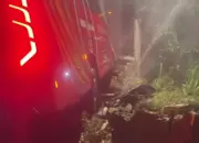 Bus dan Motor Kecelakaan di Jembatan Bulusan Banyuwangi, Diduga Hindari Kendaraan Putar Balik 12 Bus dan Motor Terlibat Kecelakaan di Jembatan Bulusan Banyuwangi, Diduga Hindari Motor Putar Balik