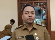Digugat Penjual Miras usai Razia di Lokananta, Begini Respons Wali Kota Solo 10 Digugat Penjual Miras usai Razia di Lokananta Begini Respons Wali Kota Solo