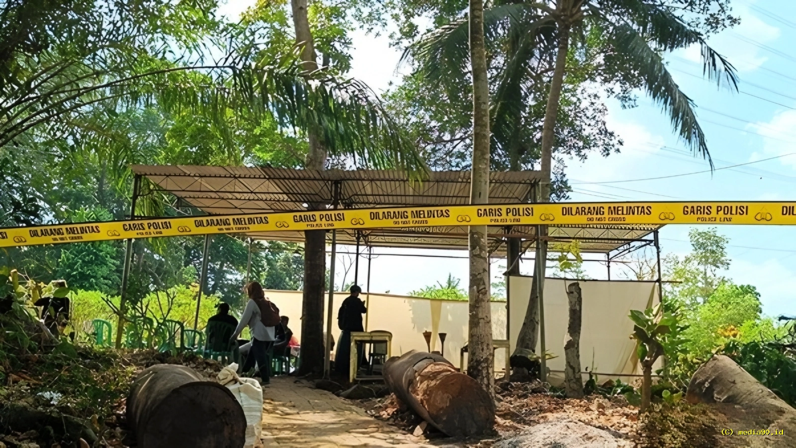 Ekshumasi Jasad Sutrismo Digelar Hari Ini Keluarga Disebut Tak Hadir