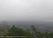 Gunung Semeru Hari Ini Erupsi 28 Kali, Warga Diimbau Waspadai Awan Panas dan Lahar