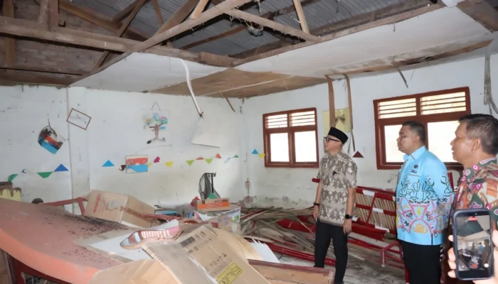 Gubernur Lampung Segera Benahi Sekolah Rusak di Seputih Raman