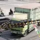 Poltar Pasar Jerakah Kembali Roboh Diterjang Truk Hino, Jalur Ngaliyan-Semarang Tersendat