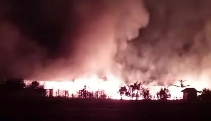 Kebakaran Dahsyat Kandang Ayam di Tulungagung, 7.000 Ekor Mati dan Kerugian Capai Rp1 Miliar