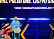 Kapolri Ajak Atlet E-Sports Jadi Duta Kamtibmas, Jaga Ruang Digital dari Kejahatan Siber 10 Kapolri Ajak Generasi Muda Jadi Duta Kamtibmas Manfaatkan Layanan 110 untuk Lapor