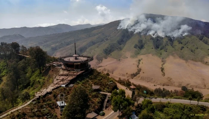 Karhutla Belum Padam, Penutupan Bromo Diperpanjang hingga 15 Agustus
