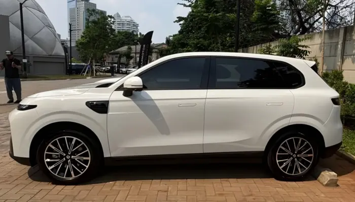 Test Drive Leapmotor B10, SUV Listrik Baru yang Siap Debut di GIIAS 2026