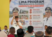 Pelayanan Peternakan Terpadu di Tumijajar Bupati Tubaba Serahkan Bantuan KUR hingga Edukasi BPJS Ketenagakerjaan