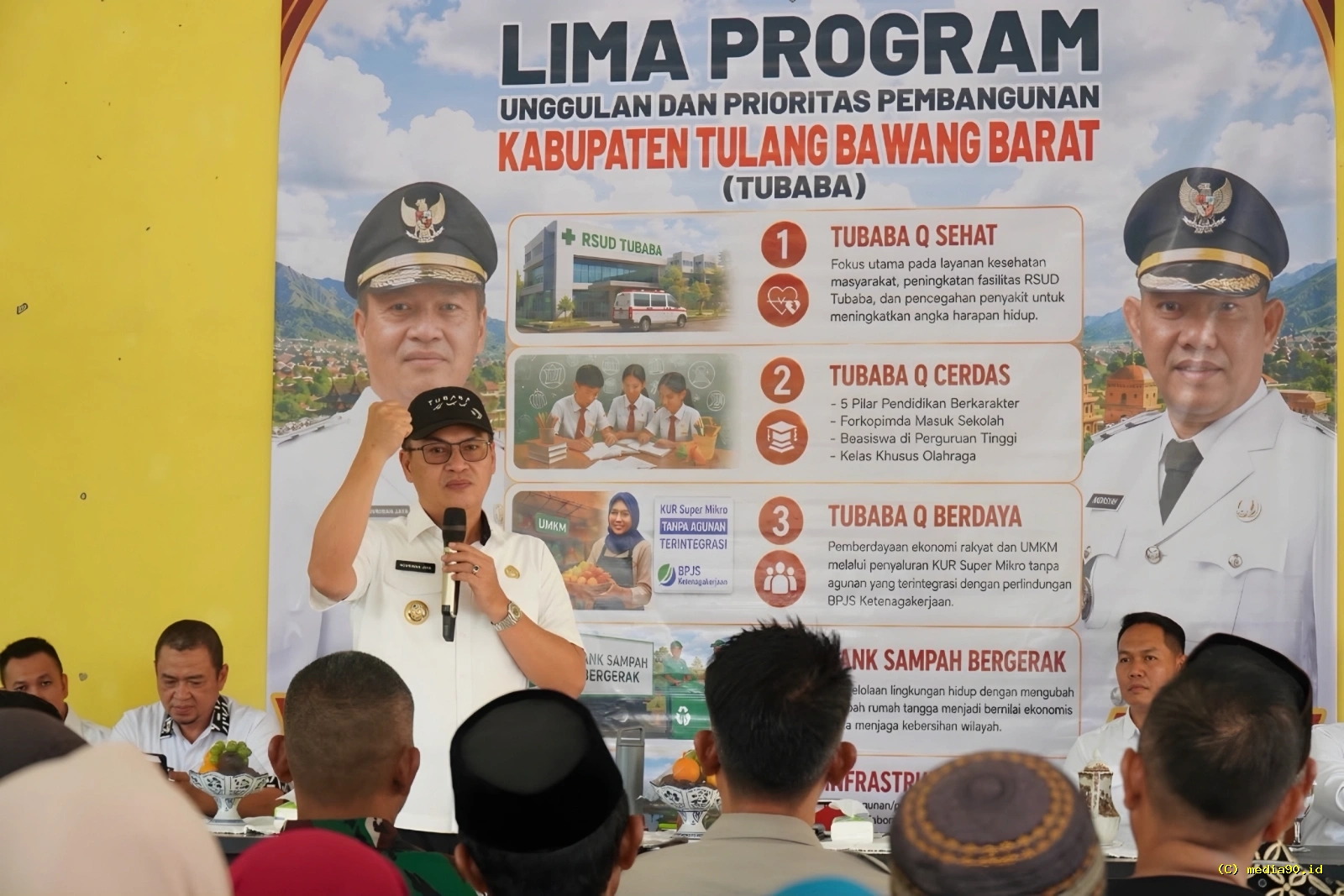 Pelayanan Peternakan Terpadu di Tumijajar Bupati Tubaba Serahkan Bantuan KUR hingga Edukasi BPJS Ketenagakerjaan