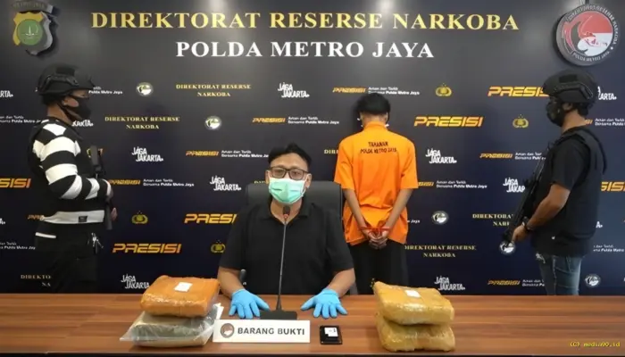 Polda Metro Jaya Gagalkan Peredaran Ganja 4 Kg di Jakbar, Seorang Pengedar Ditangkap
