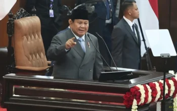 Prabowo Kecam Korupsi MBG: Pelakunya Disebut Orang Biadab dan Tak Pantas Dihormati 3 Prabowo Kecam Koruptor Dana MBG Orang Biadab dan Tak Layak Dihormati